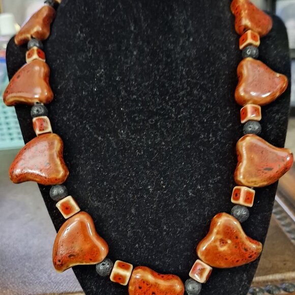 NECKLACE - Picture 1 of 2